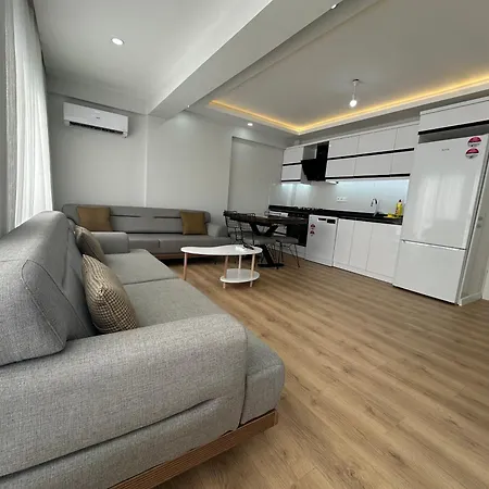 Merkez Luex Sifir Daire 아파트 페티예