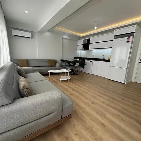 아파트 Merkez Luex Sifir Daire 페티예