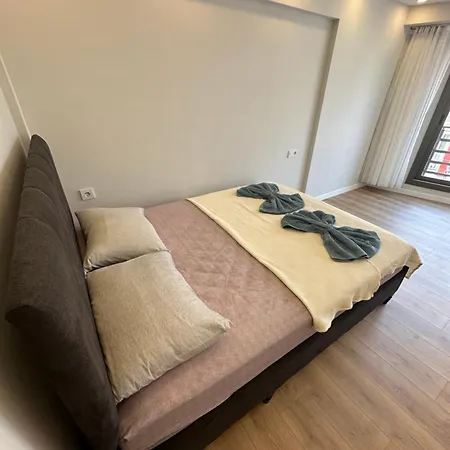 Merkez Luex Sifir Daire 아파트