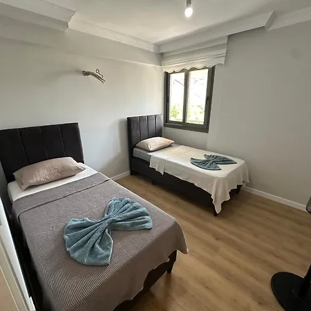 Merkez Luex Sifir Daire 아파트 페티예
