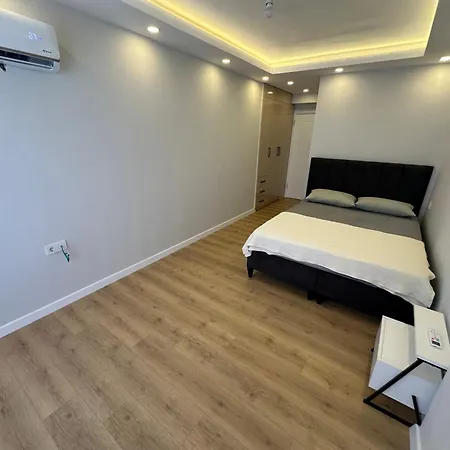 Merkez Luex Sifir Daire * 페티예