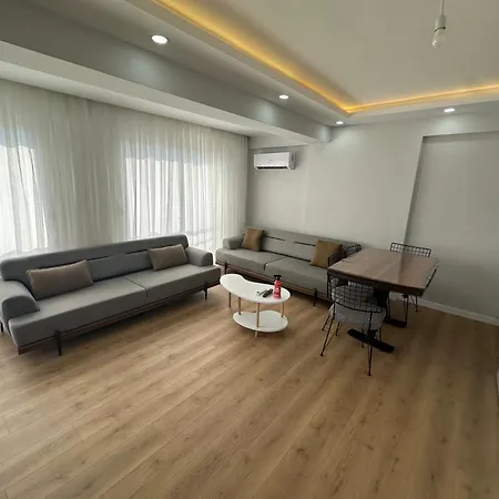 Merkez Luex Sifir Daire 아파트 페티예