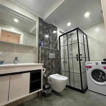 아파트 Merkez Luex Sifir Daire 페티예